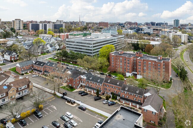 Foto del edificio - Brighton Court