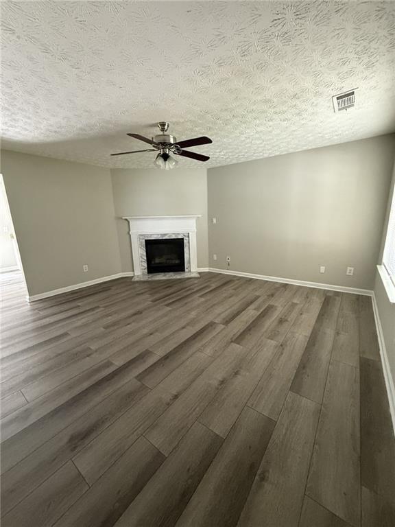Foto del edificio - 980 Melrose Park Pl NW