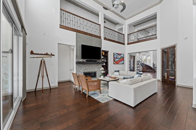 Building Photo - 1822 Jade Hollow Ln