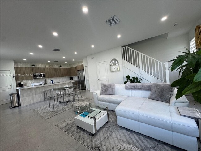 Photo - 4516 NW 83rd Ave Townhome