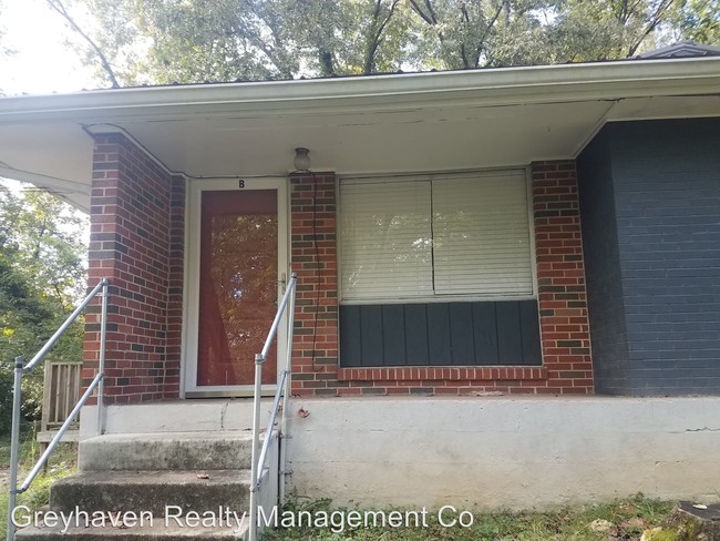 Building Photo - 311 Sunrise Ln