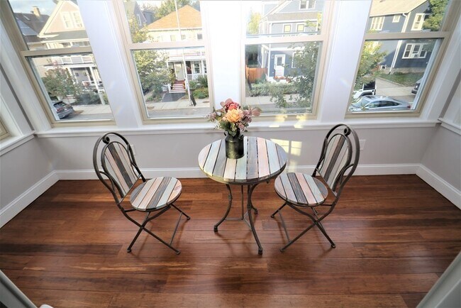 Foto del edificio - 318 Concord Ave