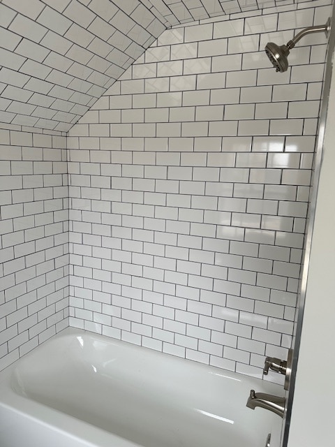 Building Photo - 170 E Rutherford St