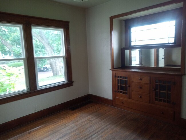 Foto del edificio - 1525 Kelsey Ave