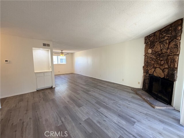 Foto del edificio - 3134 W 145th St