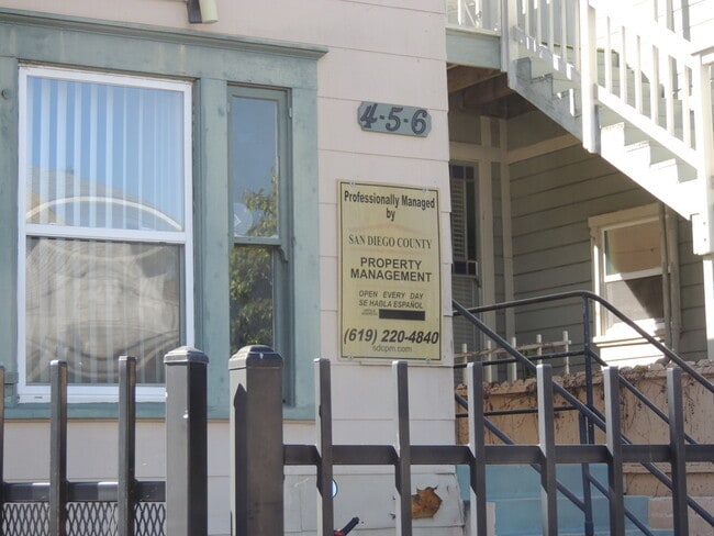 Building Photo - 532 21st St