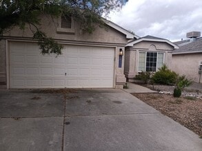 Building Photo - 10231 Calle Dichoso Ct NW