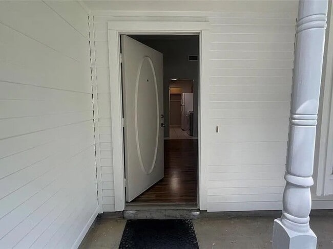 Foto del edificio - 3110 Rocky Crest Dr