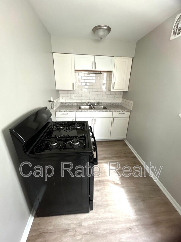 Foto del edificio - 2174 Sullivant Ave
