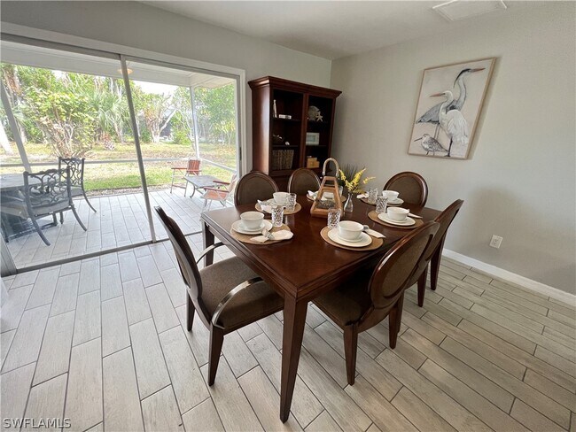 Foto del edificio - 5213 Elm Ct