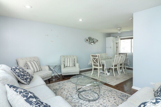Foto del edificio - 812 W Appletree Ln