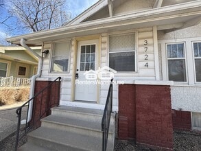 Building Photo - 3724 University Ave
