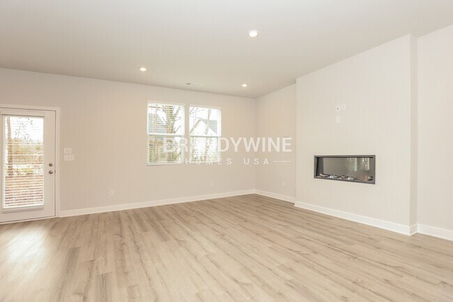Building Photo - 325 Dearborn Sta