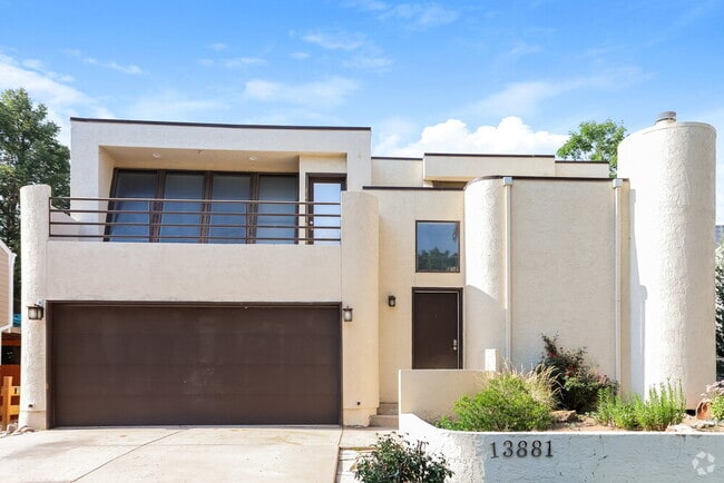 Building Photo - 13881 E Radcliff Pl