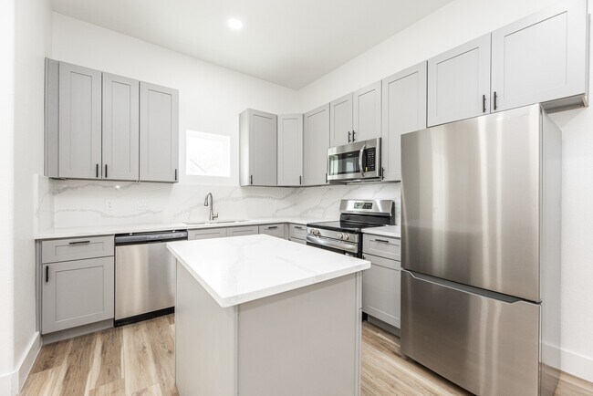 Foto del edificio - 9727 Stedman St