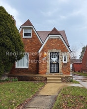 Building Photo - 16210 Ferguson St