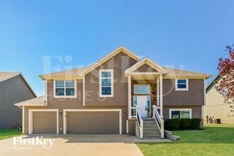 Building Photo - 10511 Augusta Dr