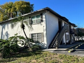 Building Photo - 2411 W Stroud Ave