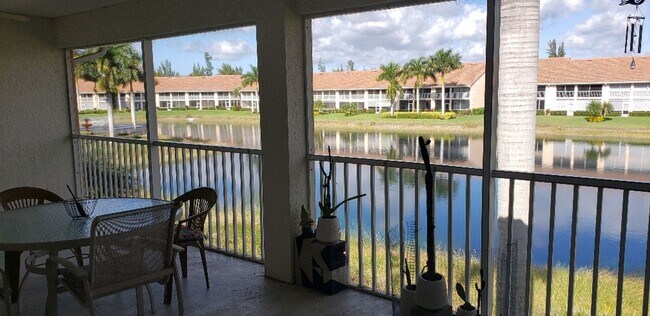 Building Photo - ***2BED/2BATH***PRESERVE VIEW***GATED***SE...
