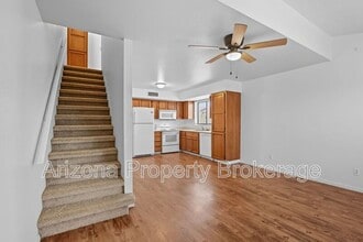 Building Photo - 6144 E Glencove St