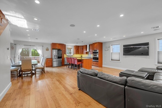 Building Photo - 57 Red Ground Rd