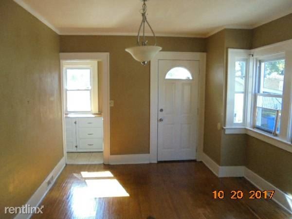 Building Photo - 285 Wheatland St