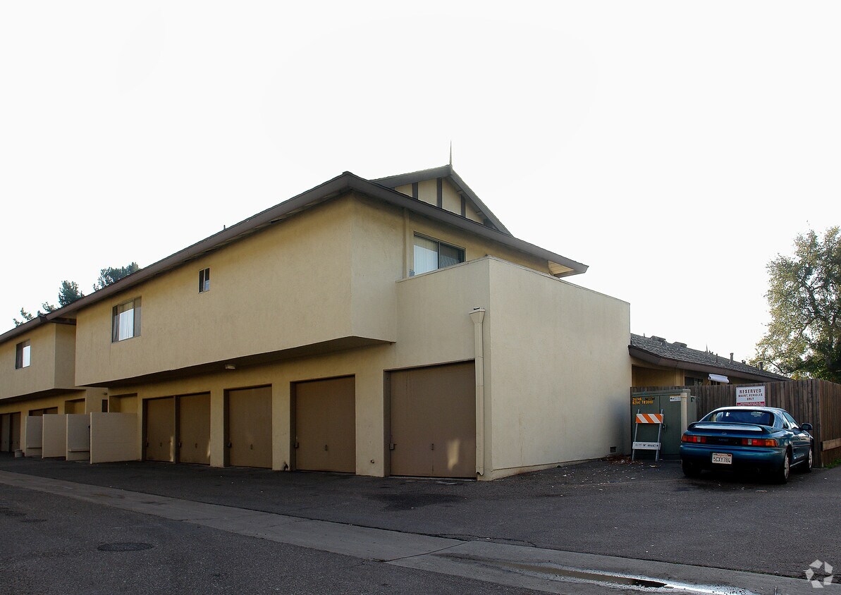 Foto del edificio - 1683 W Cindy Ln