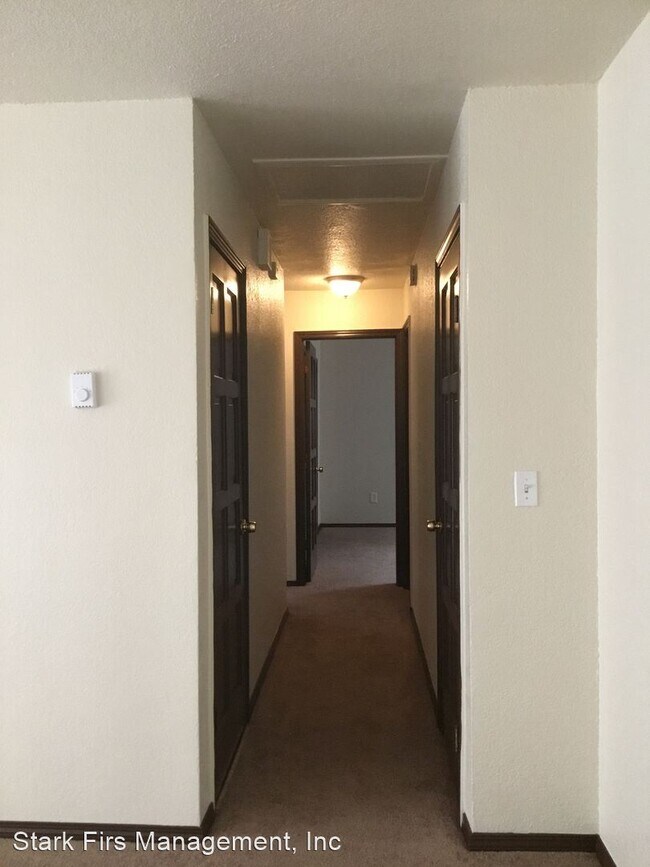 Foto del edificio - 924 NE 91st Ave