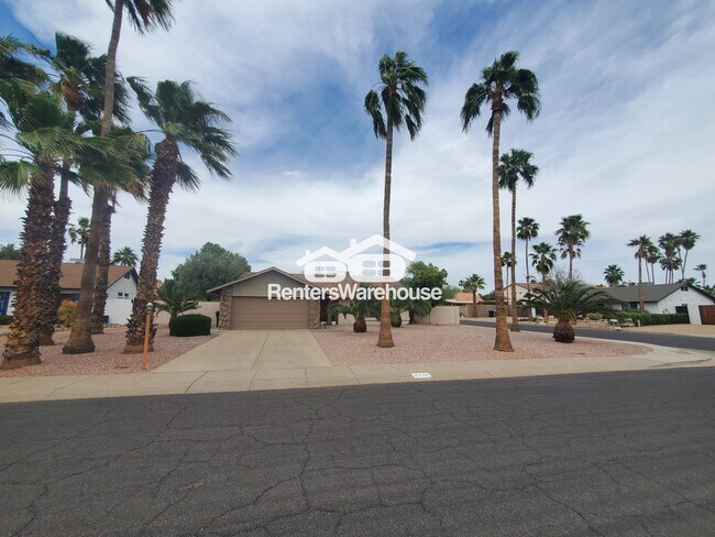 Building Photo - 5136 E Tierra Buena Ln