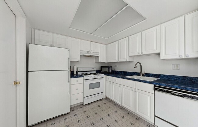 Foto del edificio - 1817 Carlisle Ct