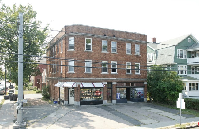 Building Photo - 235-239 Preston St