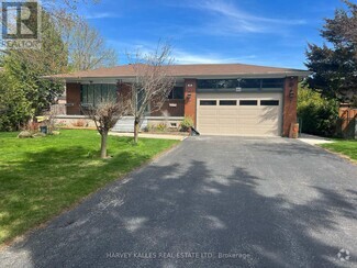 Building Photo - 80 Maple Grove Ave
