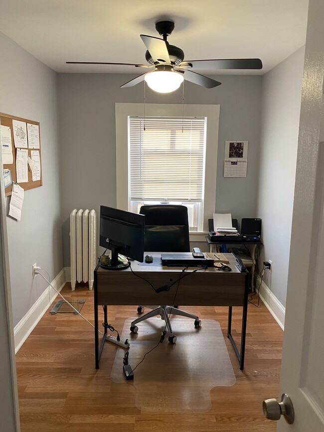 Bedroom/office - 317 Main St