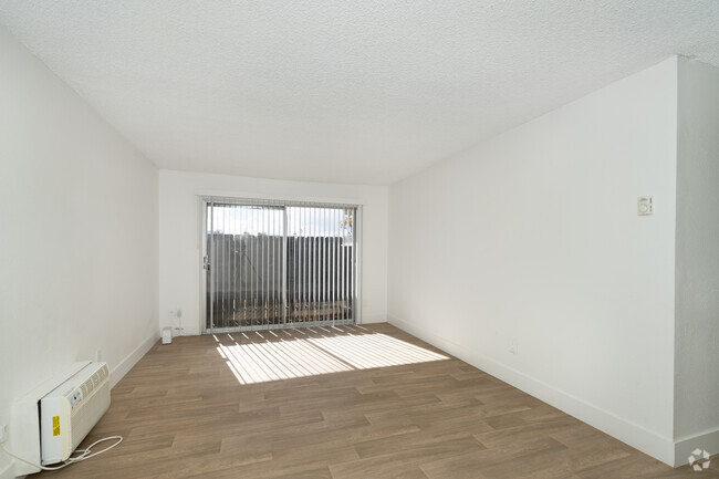2BR 2BA - Terre at 989 Peach
