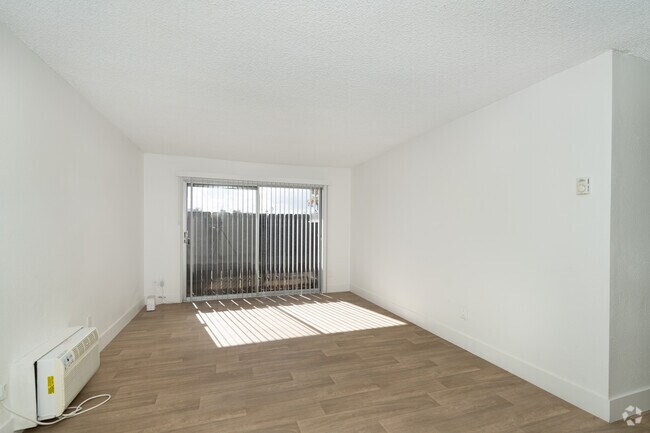 2HAB, 2BA - Terre at 989 Peach