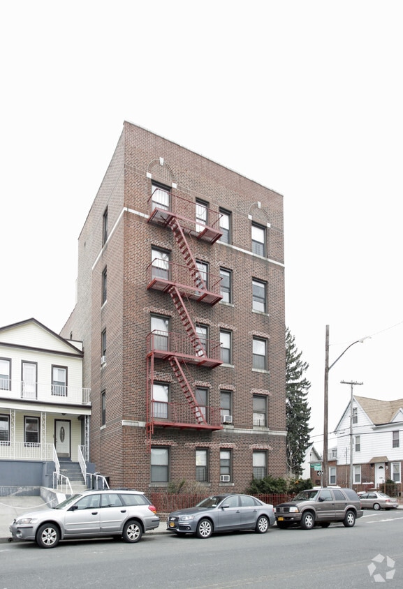 Building Photo - 4354 Richardson