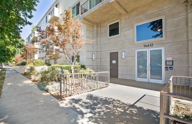 Building Photo - 14412 Killion St