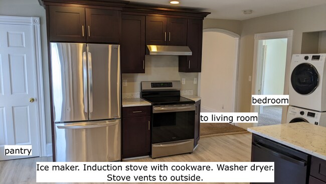 Foto del edificio - 7 Maple Tree Ln