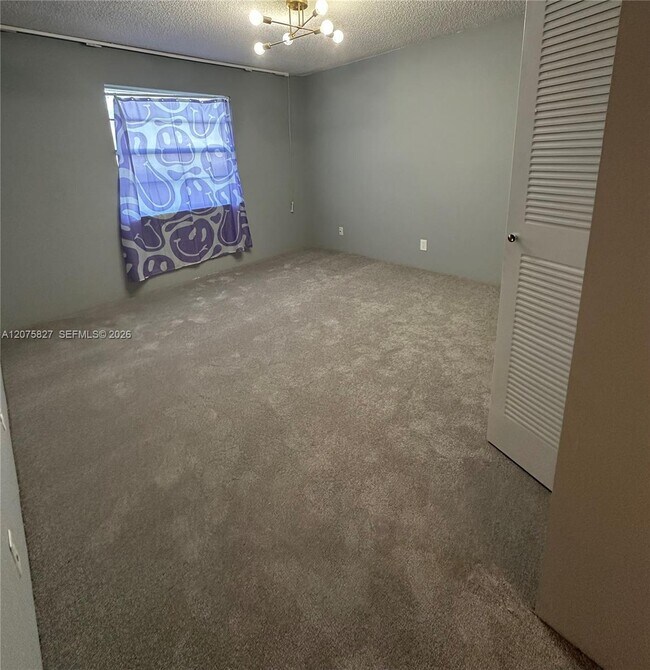 Foto del edificio - 3777 NW 78th Ave