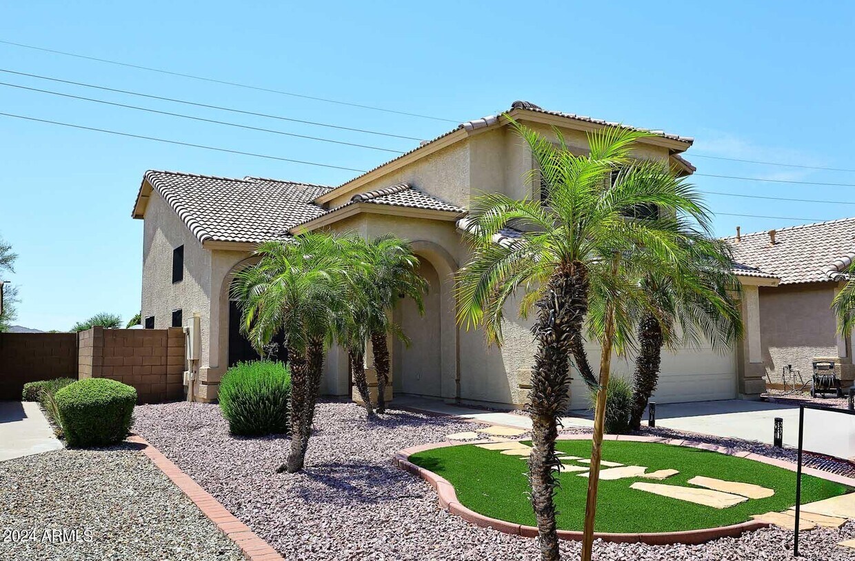 Foto principal - 25224 N 66th Dr