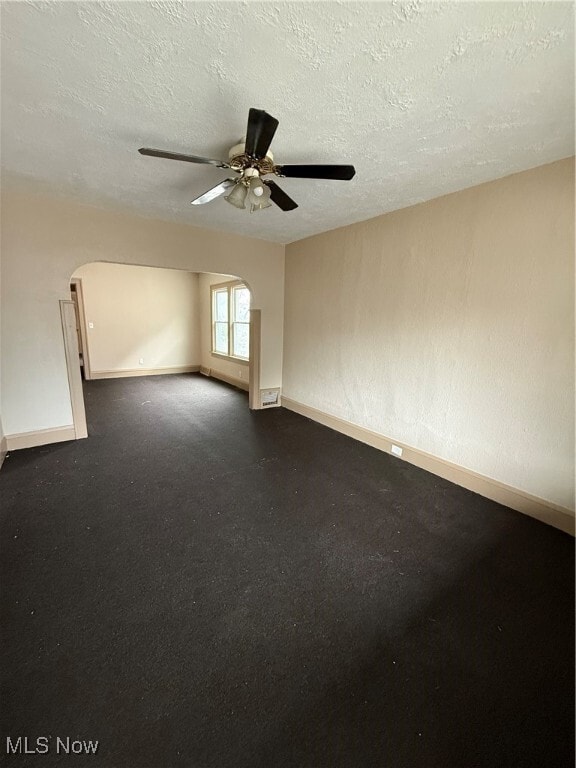 Building Photo - 3147 W 82nd St