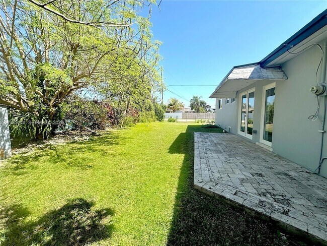 Building Photo - 12401 SW 191st Terrace