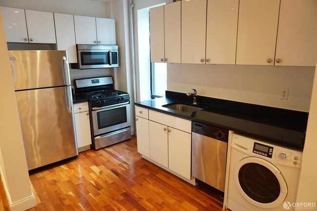 Building Photo - 609 West 151st Street