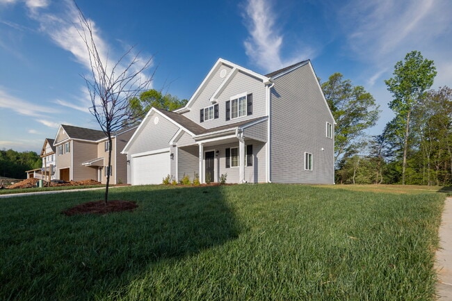 Building Photo - Spacious 4BR/2.5BA Preston Floor Plan (2,227 Sq Ft) – Granite Kitchen, Stainless Steel Appliances...