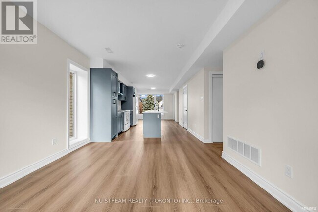 Photo du bâtiment - 25 Devondale Ave