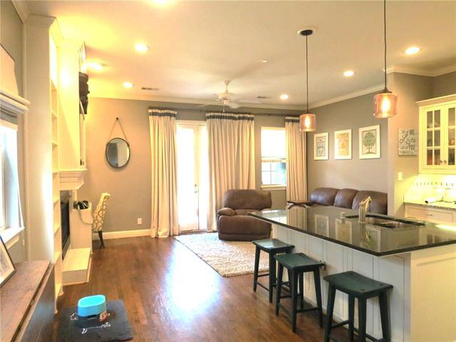 Foto del edificio - 1921 Summit Ave