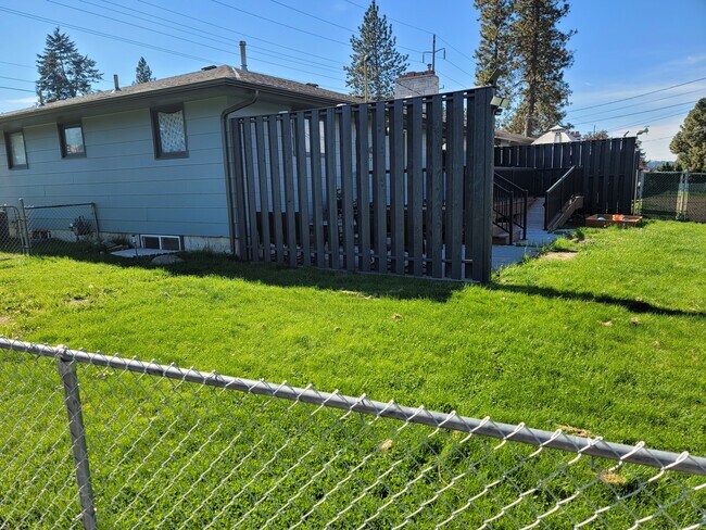Street View Side of Unit - 3504 W Francis Ave