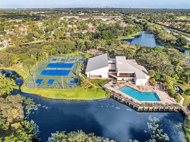 Foto del edificio - 7500 NW 1st Ct