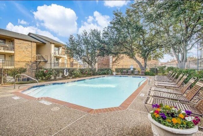 Building Photo - 1721 John West Rd