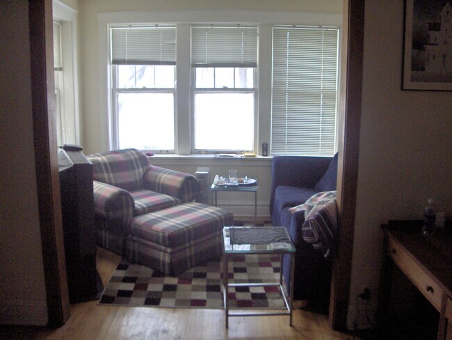 Foto del edificio - 4039 N Long Ave